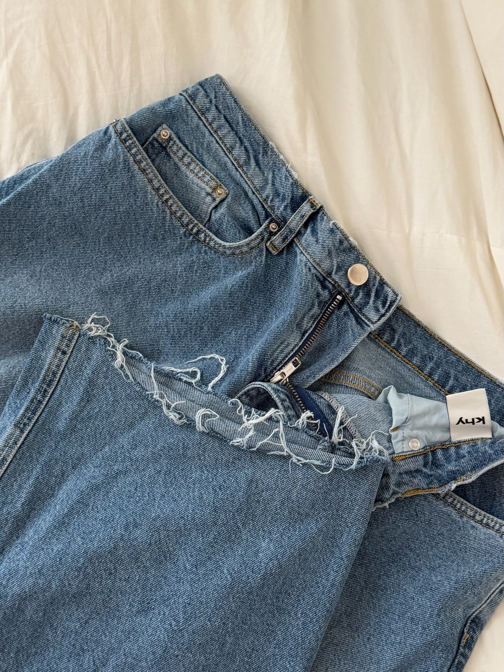 KHY High-Waist Distressed Women’s Jeans